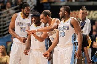 记者：洲际比赛是商业赛，不管国安还是海港想怎么踢就怎么踢（记者：洲际赛属商业性质，国安与海港踢法自定）