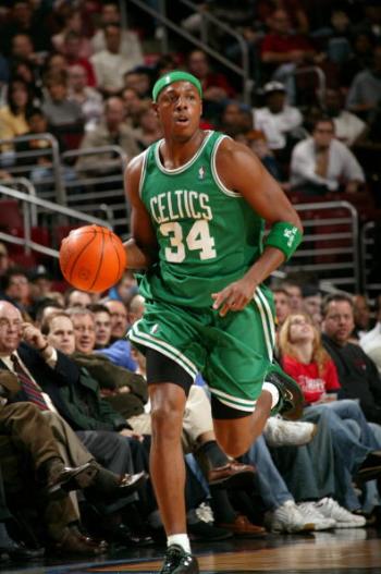 跟队记者：萨56或可出战拉齐奥，普利希奇则需谨慎对待（队记：萨56有望出战拉齐奥，普利希奇情况需谨慎评估）