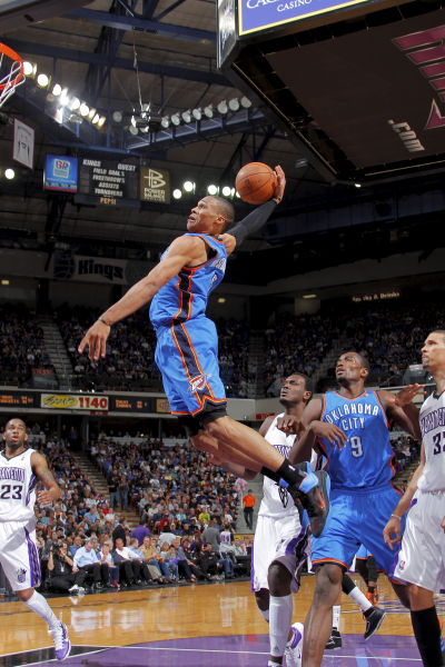 梅开二度助国米终结连败，劳塔罗当选与比萨一役全场最佳（劳塔罗梅开二度助国米止连败，获对阵比萨全场最佳）