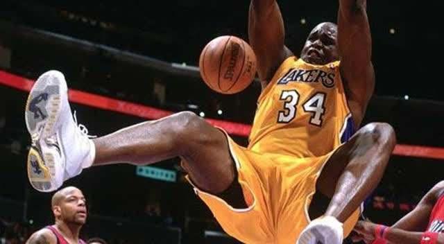 篮球篮网交易传闻不断，管理层保持沉默（篮网交易流言四起，管理层缄默以对）