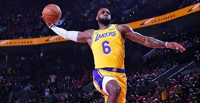 胜利vs阿德莱德首发：约万诺维奇先发、维尔格斯出战（胜利对阵阿德莱德首发公布：约万诺维奇首发，维尔格斯出战）