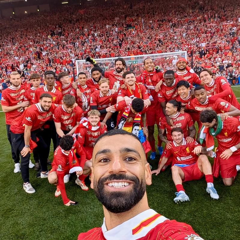 里夫斯说自己扣篮比东契奇多！后者回应：他不抢篮板也不防守（里夫斯称扣篮次数胜过东契奇，东契奇回应：他既不抢篮板也不防守）