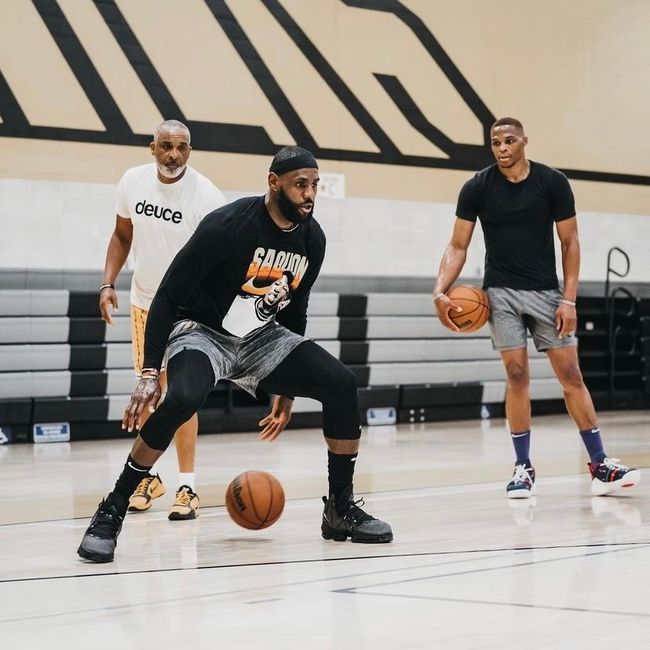 早报：既然你们都说我是进球机器……（早报：既然大家都叫我进球机器）