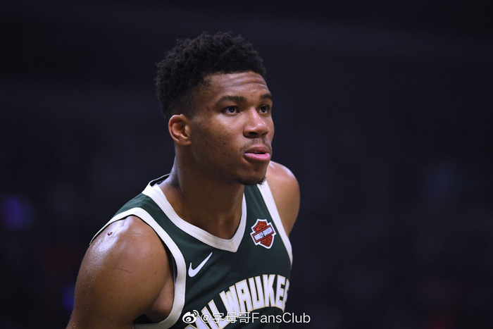 乔治谈39分生涯之夜：我的投篮怎么投怎么有，状态也特别好（乔治回顾39分巅峰夜：手感火热，投篮顺手，状态极佳）