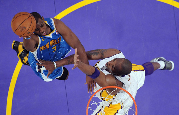 凯尔：比赛中阿德耶米被挑衅但保持了冷静，这说明他又成长了（凯尔：阿德耶米赛场遭挑衅仍冷静应对，成熟度再提升）