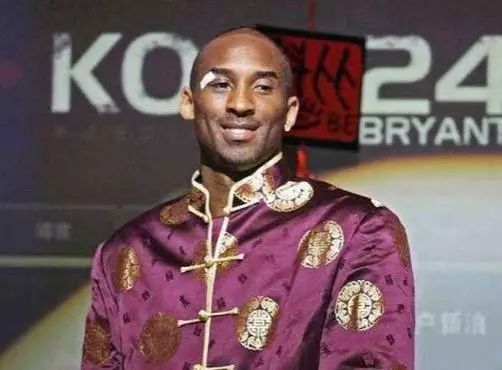 全市场：梅努是那不勒斯的首选，佩莱格里尼和米雷蒂也是候选（全市场：那不勒斯头号目标为梅努，佩莱格里尼与米雷蒂列入备选）